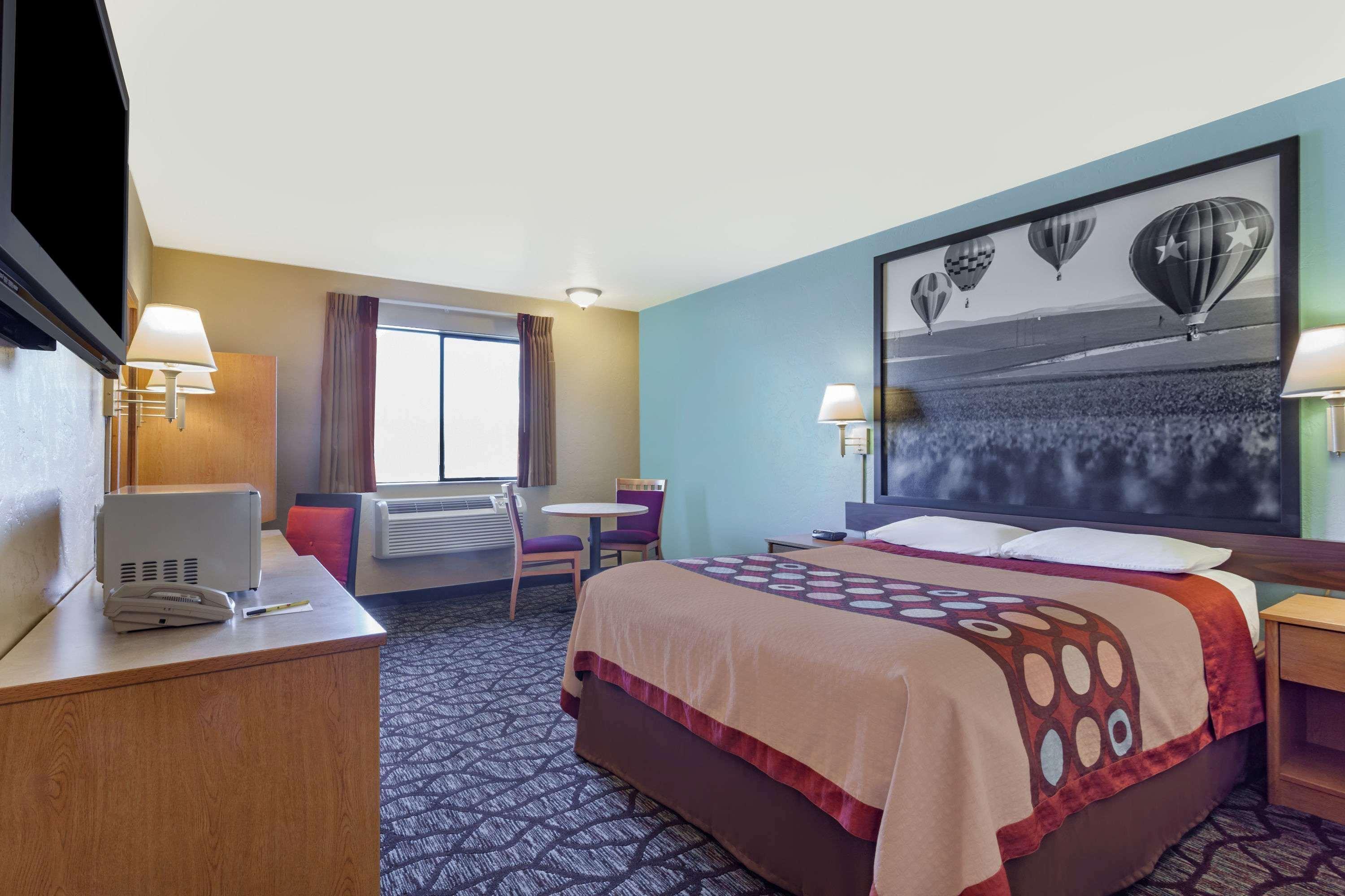Hotel Super 8 By Wyndham Union Gap Yakima Area Exterior foto