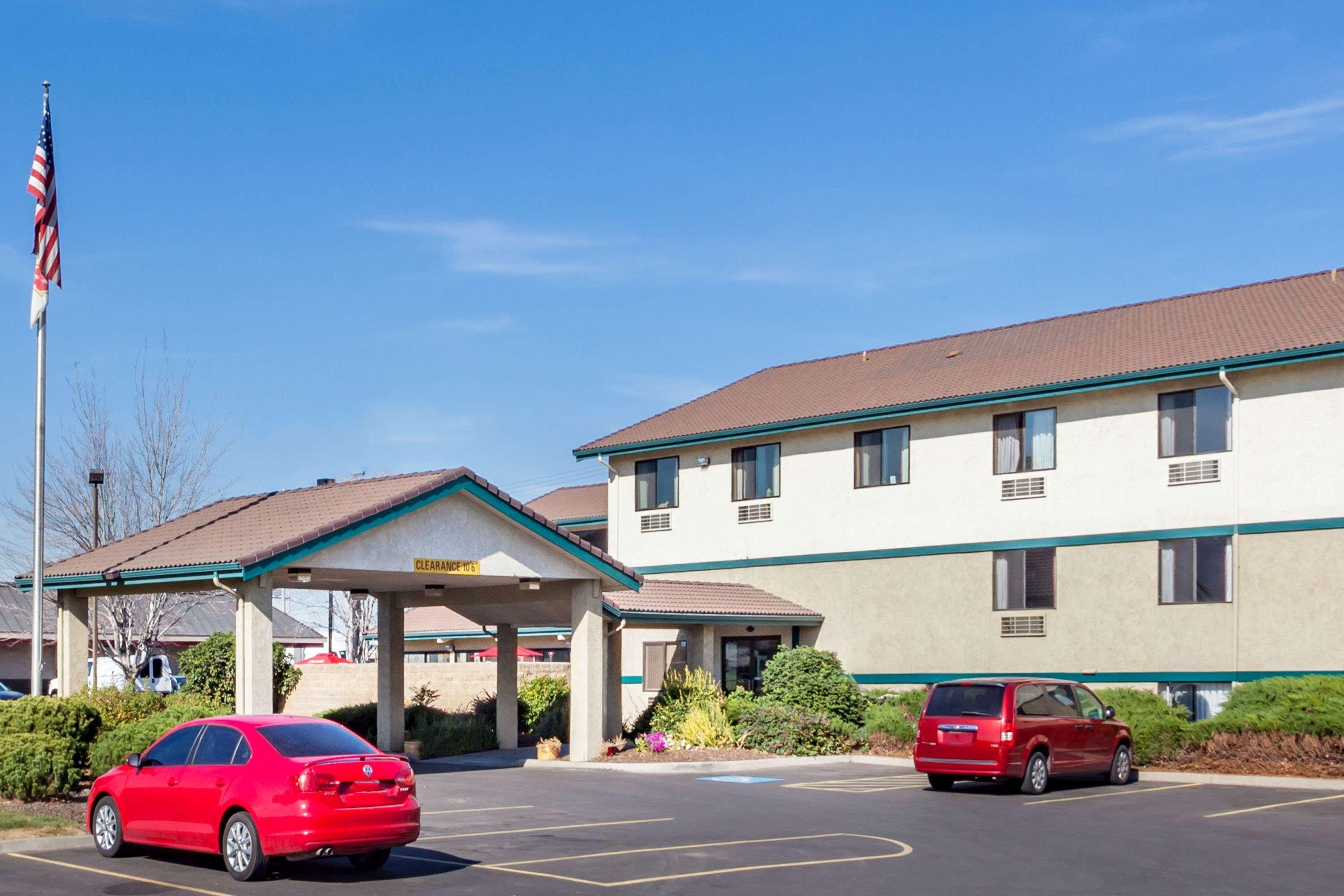 Hotel Super 8 By Wyndham Union Gap Yakima Area Exterior foto
