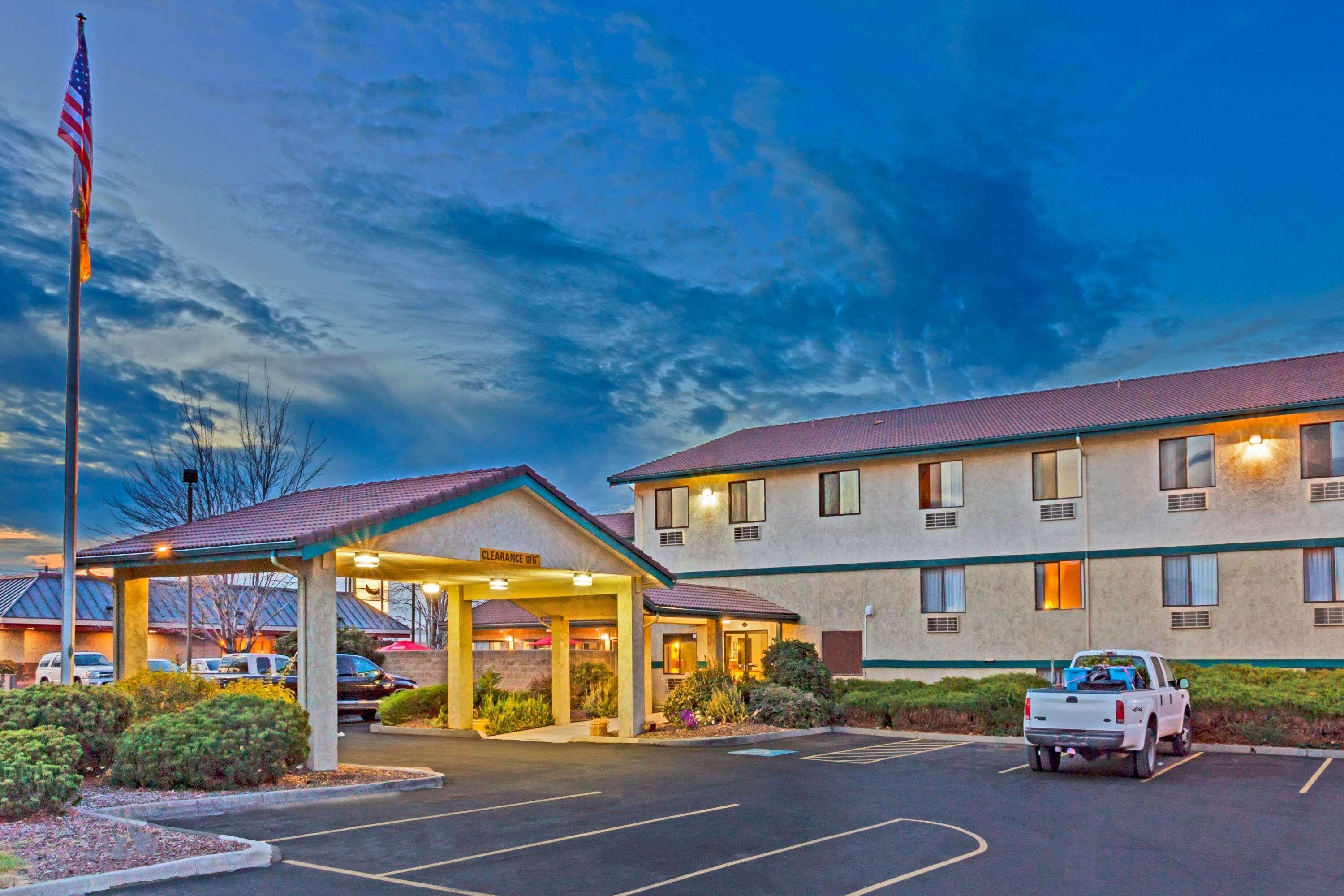 Hotel Super 8 By Wyndham Union Gap Yakima Area Exterior foto